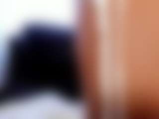 Live cam show with samarha Gomez - Facial Piercings on CamwithHer