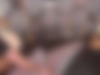 Hanna-Cooper's Live Sex Cam Show
