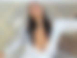 Live cam show with Sara - Ass Clapping on sexylive.show
