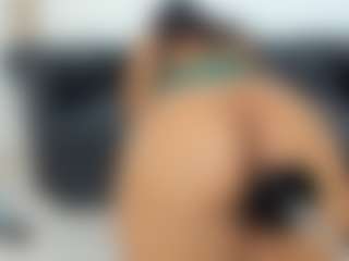Sara's Live Sex Cam Show