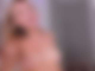 Chloe's Live Sex Cam Show