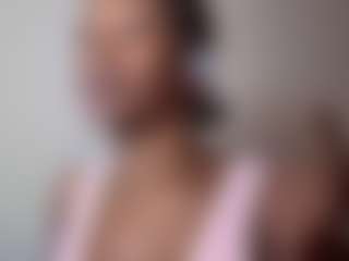 Cam Show en direct de Mocha Kaia