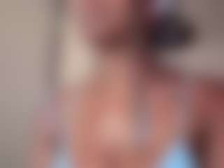 Live cam show with Mocha Kaia - Full Nudity on Camsoda