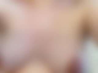 Live cam show with Darkheto - Green Eyes on StripNow