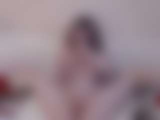 Live cam show with Darkheto - Green Eyes on Cam Slut