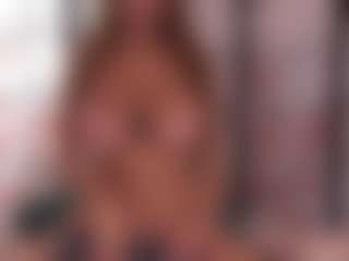 Live cam show with BeccaDelux - Brown Hair on 1on1-livenow