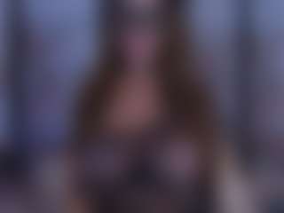 BeccaDelux MILF webcam performer live streaming