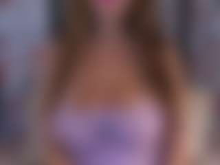 Live cam show with BeccaDelux - Asshole Brown Hair on nudelive.tv
