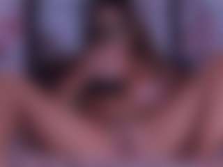 BeccaDelux's Live Sex Cam Show