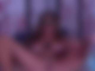 Live cam show with BeccaDelux - BBW Mature on madthumbs