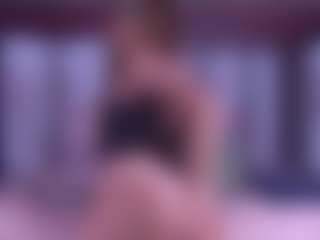 Live cam show with BeccaDelux - BBW on Dolls Live