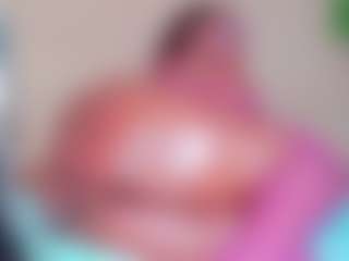 Live cam show with sofi-hill - Grandes Tetas on Milf Play