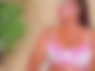 Live cam show with sofi-hill - Grandes Tetas on livesuperchat.net