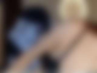 Live cam show with Jenna-bluee - Submissive on StripNow
