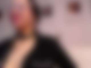 Live cam show with valentinaswallow - Messy on Camming Site