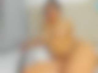 Live cam show with Cristal-ferrer - Cum In Pussy on Soda Cam