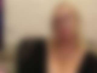 IlariaCetoi's Live Sex Cam Show