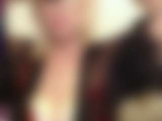 IlariaCetoi's Live Sex Cam Show