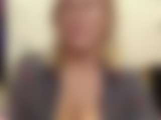 Live cam show with IlariaCetoi - Spank Mature on eurowanks.com