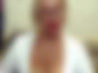 IlariaCetoi's Live Sex Cam Show