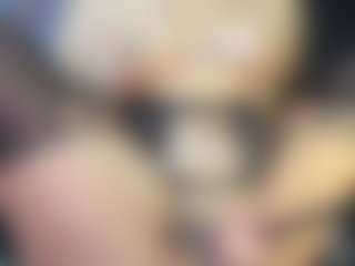 Halana_squirts's Live Sex Cam Show