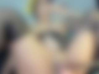 Halana_squirts's Live Sex Cam Show