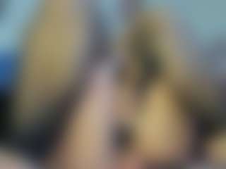 Halana_squirts's Live Sex Cam Show