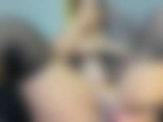 Halana_squirts's Live Sex Cam Show