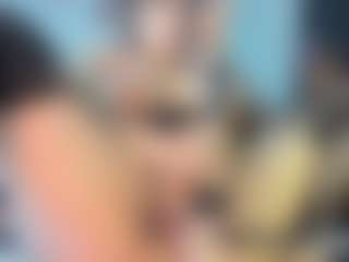 Halana_squirts's Live Sex Cam Show