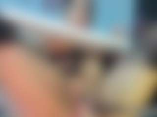 Halana_squirts's Live Sex Cam Show