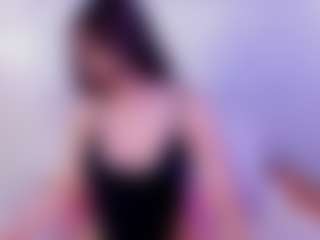 Live cam show with leahcollins - Camel Toe on SpunkLive