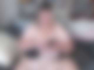 Cougar-BBW MILF webcam performer live streaming
