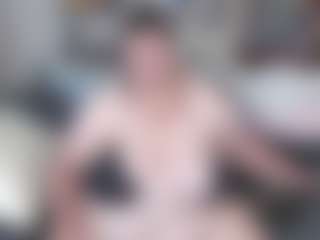 Cougar-BBW MILF webcam performer live streaming