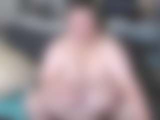 Live cam show with Cougar-BBW - Asian Granny on Strip Flash - Live Sex Shows