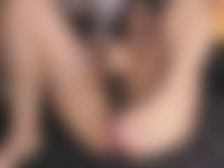 Live cam show with ah-mara - Granny Brown Hair on boobsie.com