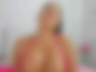 Live cam show with Venus Vega - Asshole Mature on wildcum.com