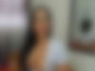 Live cam show with Venus Vega - Brown Eyes Mature on Camsoda