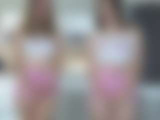 Live cam show with Margo and Alice - Scissoring on Latina Girls