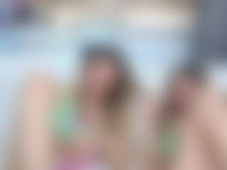 Live cam show with Margo and Alice - Scissoring on Camsoda