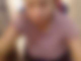 Gomezdanis01's Live Sex Cam Show