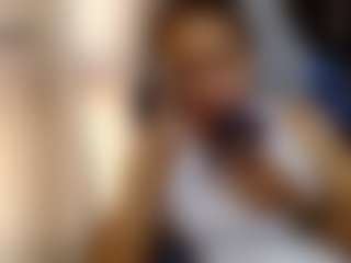 Cam Show en direct de Gomezdanis01