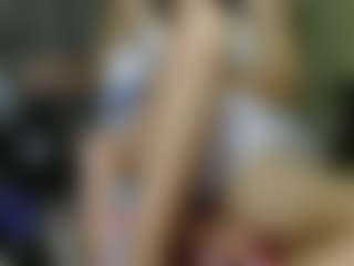 Live cam show with Gomezdanis01 - Flashing on Camsoda