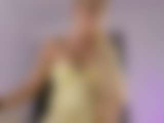 Live cam show with JessBorja - Green Eyes on CamwithHer