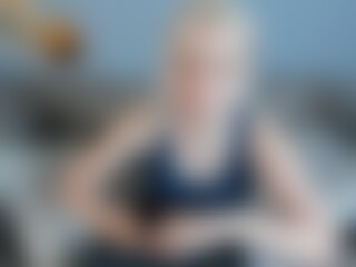 EvelinBellS's Live Sex Cam Show