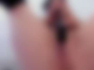 Gin's Live Sex Cam Show