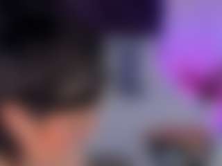 Gin's Live Sex Cam Show