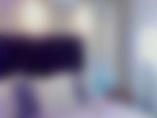 Live cam show with Gin - Wild on dropp.cam