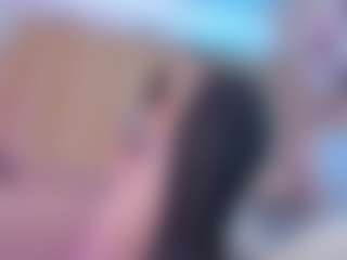 Gin's Live Sex Cam Show