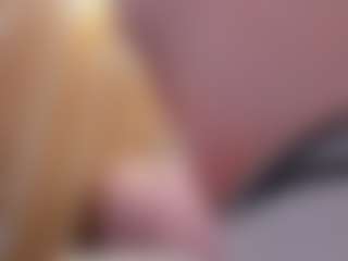 Live cam show with Gin - Wild on Camsoda