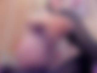 Gin's Live Sex Cam Show
